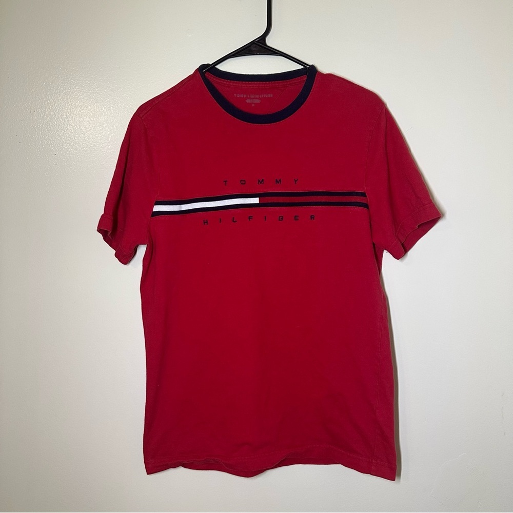 ⚫️Tommy Hilfiger Red Short Sleeve Tees